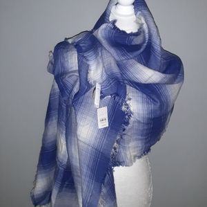 LOFT Oversized Blue & White Ombre Plaid Blanket Scarf